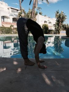 Uttanasana